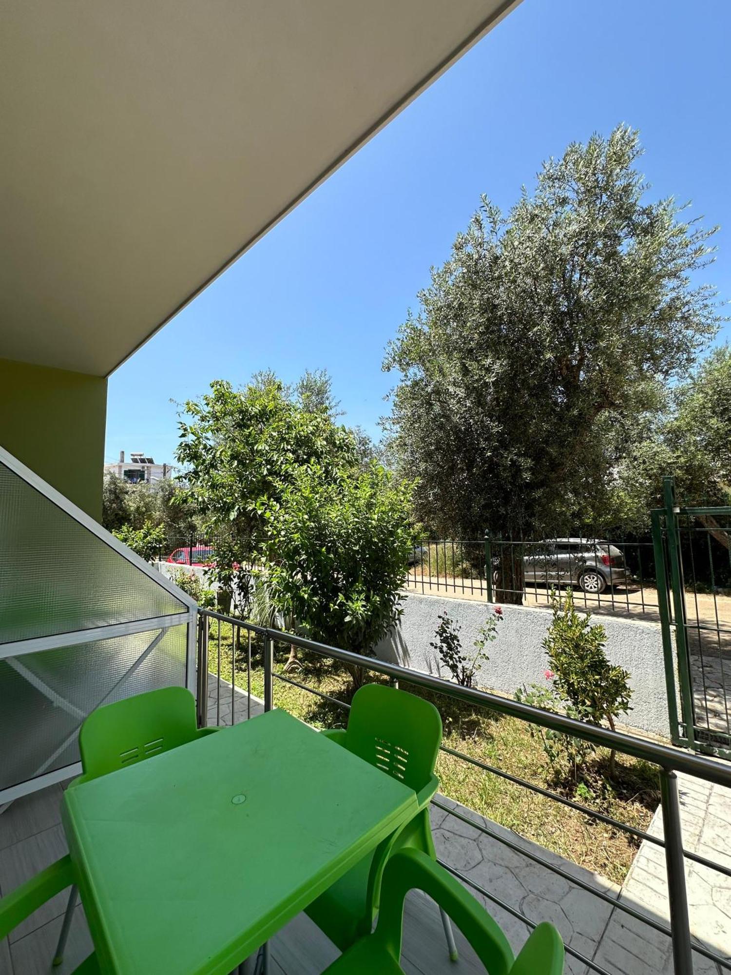 Garden Delights Apartment Ksamil